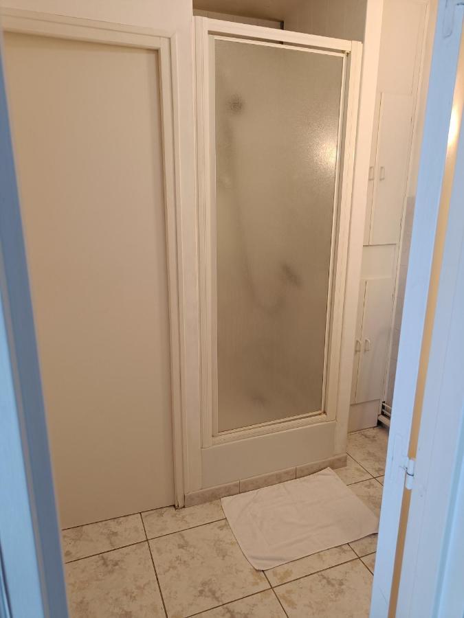 Couturier Lovely Appartement Proche Centre Ville Reims Zewnętrze zdjęcie